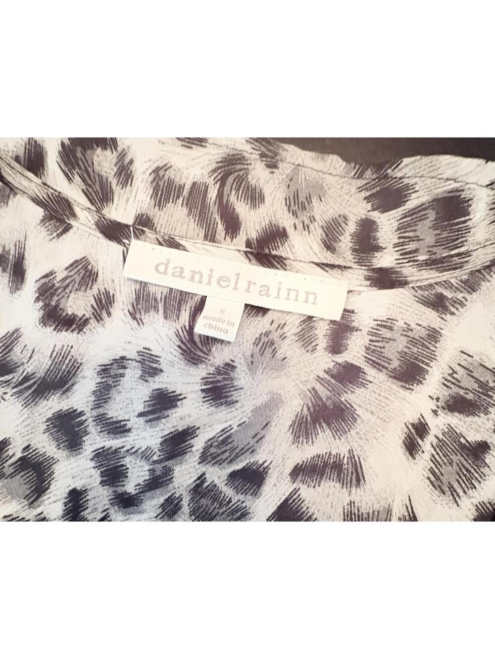 Daniel Rainn sleepless, neutral animal print top S